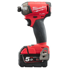 Аккумуляторный импульсный винтоверт MILWAUKEE SURGE™ 1/4" Hex M18 FUEL FQID-502X 4933451790