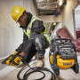 Аккумуляторный компрессор DeWALT DCC1054N, без акб