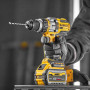 Акумуляторний ударний дриль-шуруповерт  DeWALT DCD999NT
