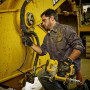 Аккумуляторный пистолет масляный DeWALT DCGG571NK