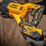 Акумуляторна шабельна пила DeWALT DCS382N