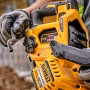 Акумуляторна дискова пила DeWALT DCS577T2, 2 акб 6 Ah, з/п у сумці