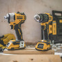 Акумуляторний набір інструментів DeWALT DCK2062D2T