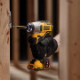 Акумуляторний набір з двох інструментів безщіткових DeWALT DCK2110L2T